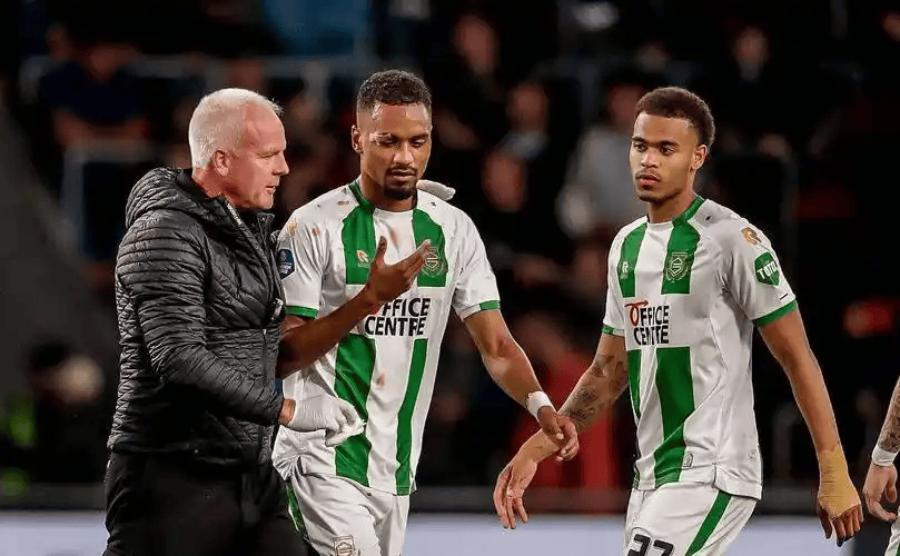 开云APP下载-荷甲今晚再迎强敌；迈阿密热火临场应变；主帅态度：态度坚定；临场指挥获称赞的简单介绍