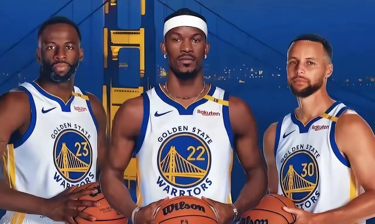 开云体育入口-包含金州勇士迎全明星赛关键赛，集结日外线爆发，悬念犹存，赛季目标并未改变的词条