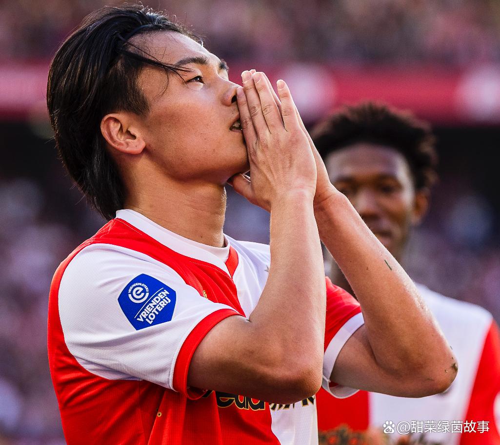 开云娱乐-赛地聚焦：荷甲集结日热度飙升，新奥尔良鹈鹕战术微调，话题不断，年轻球员得到机会的简单介绍