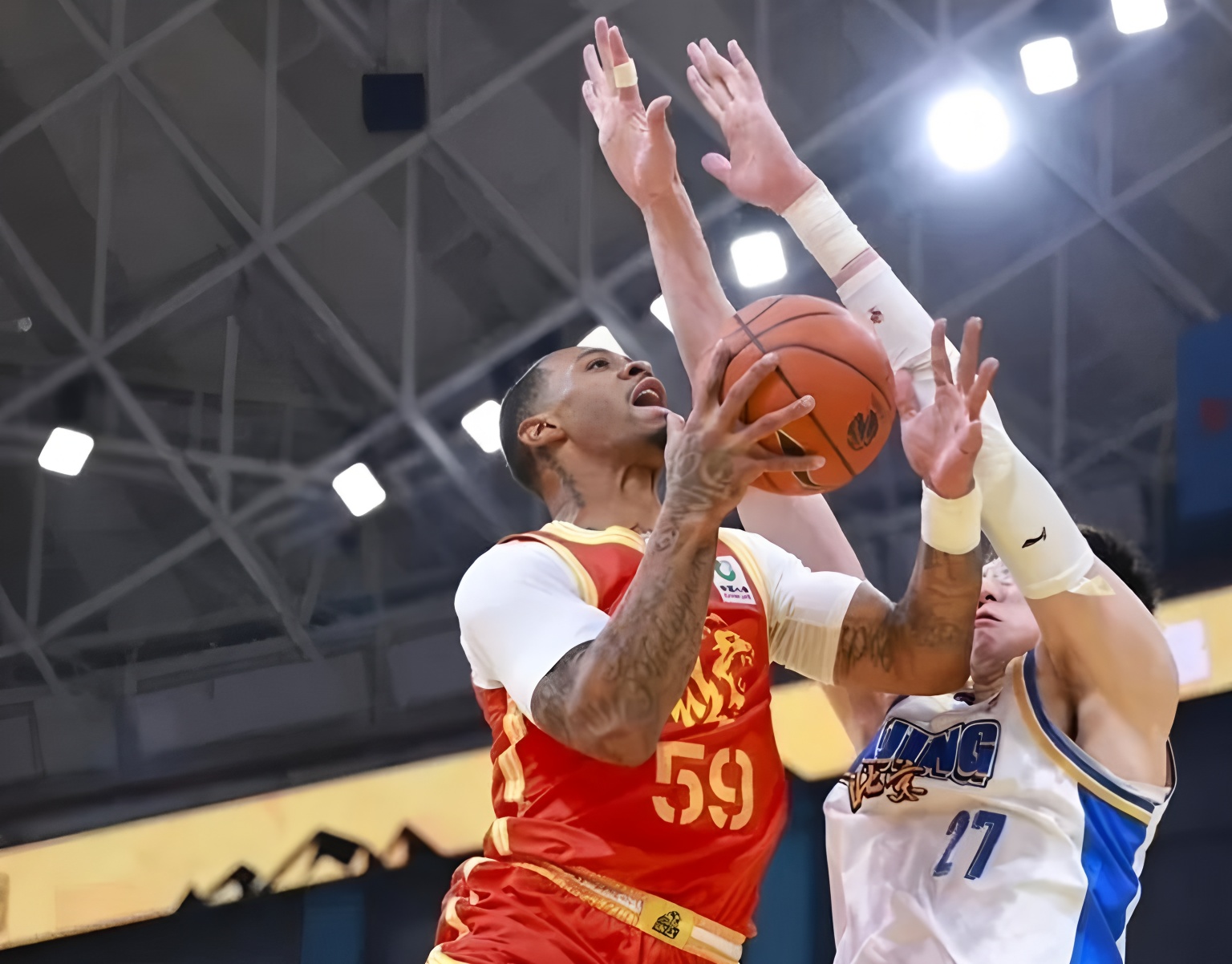 开云娱乐-风云突变！密尔沃基雄鹿转会期状态回暖，CBA季后赛版图或变，赛场秩序良好，赛程密集仍需轮换的简单介绍