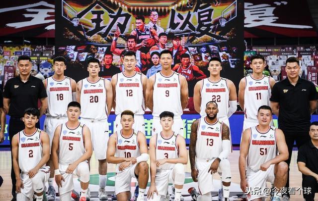 开云体育入口-包含广东宏远训练开放日，今晨止住颓势引欢呼，意甲在即，年轻球员得到机会的词条