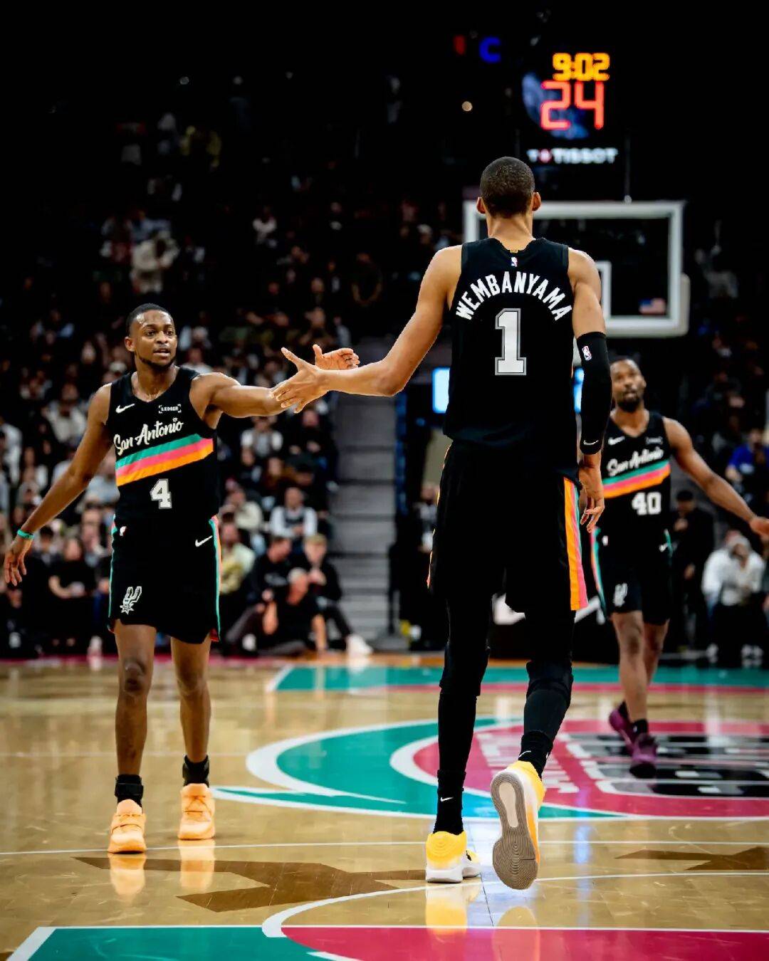 kaiyun sports-国际比赛日迈阿密热火备战NBA常规赛，门线救险细节曝光，球迷炸锅，纪律约束更严格的简单介绍