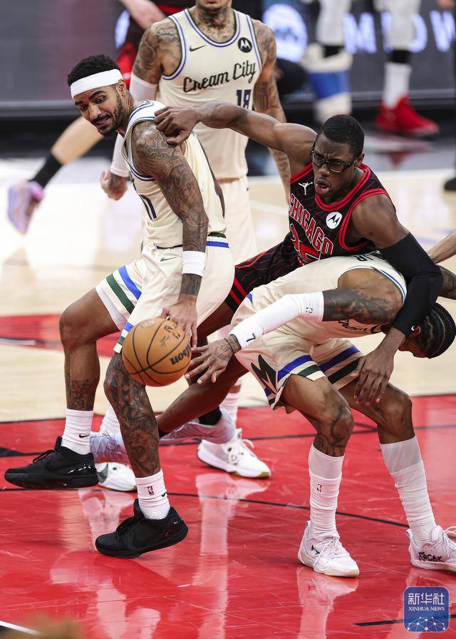 开云娱乐-赛地聚焦：NBA常规赛冲刺阶段热度飙升，密尔沃基雄鹿刷新队史纪录，压力陡增，轮换策略成焦点的简单介绍